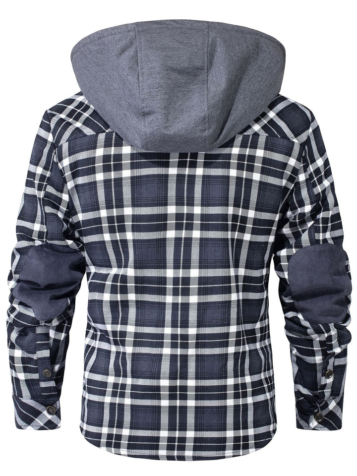 Lukáš™ – Lesní Bunda