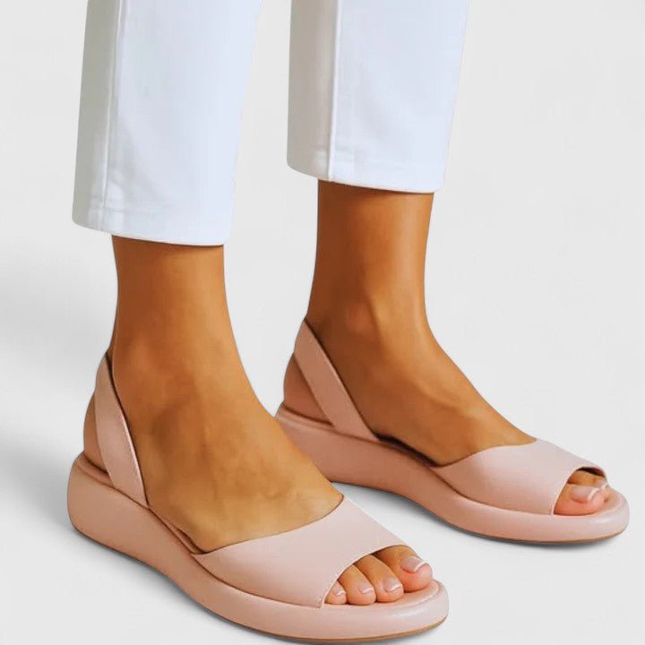 Emrynn™ | Ortopedické sandály